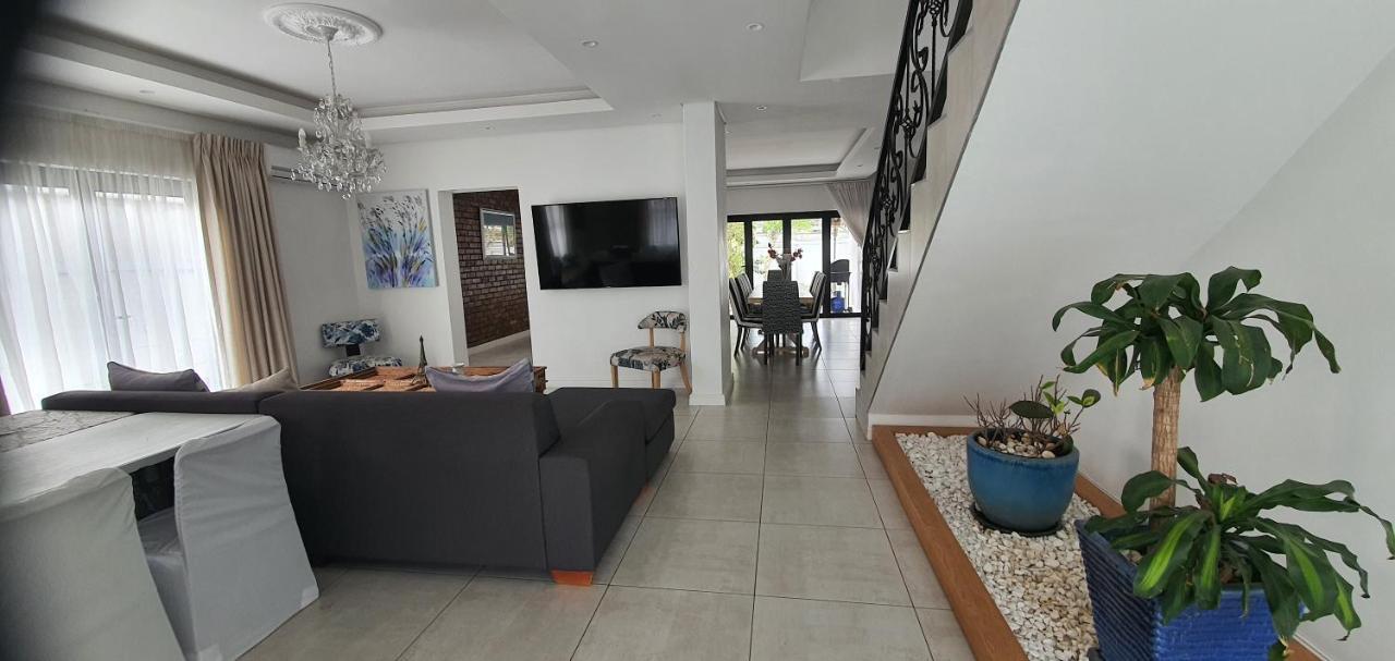 Villa Parisienne Modern Guest House Cidade Do Cabo Exterior foto